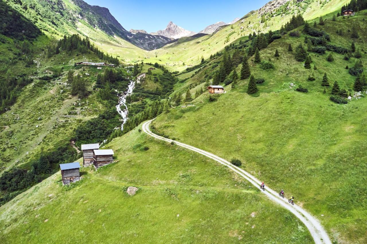 Hotel Alpenfrieden Kappl  Exterior photo
